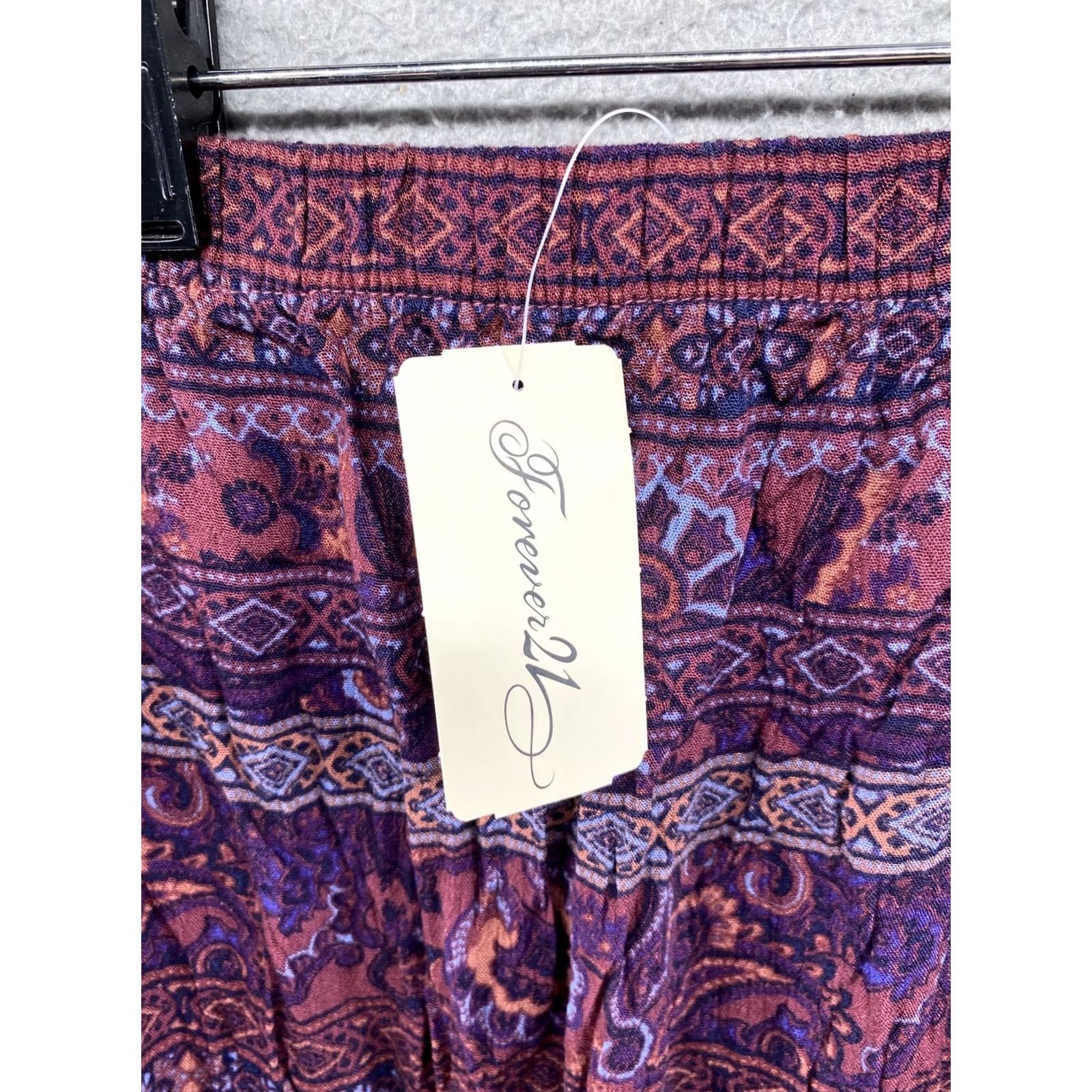 Forever 21 FOREVER 21 Strapless Paisley Dress S Multicolor Floral Sleeveless Short Casual Party Wedding Size S / US 4 / IT 40 - 4 Thumbnail