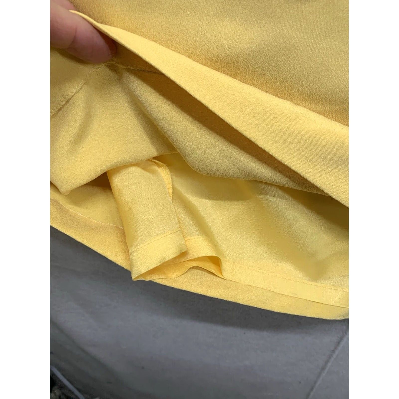 Vintage VINTAGE Women's Silk Dress Size 10 Yellow Embroidered Midi Sheath Formal Party/Cocktail Size L / US 10 / IT 46 - 5 Thumbnail