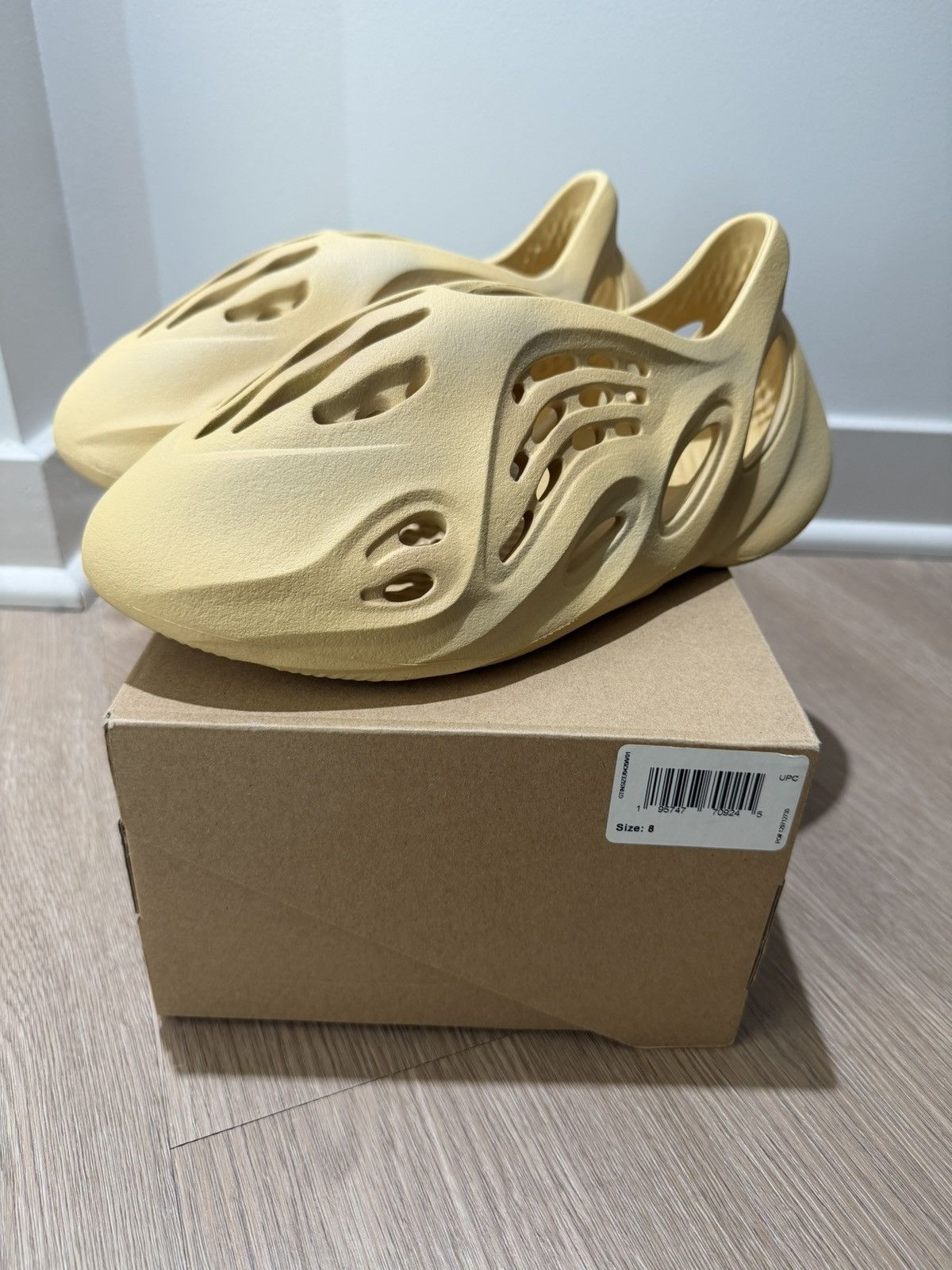 Adidas × Kanye West Adidas Yeezy Foam Runner Size US 8 / EU 41 - 1 Thumbnail