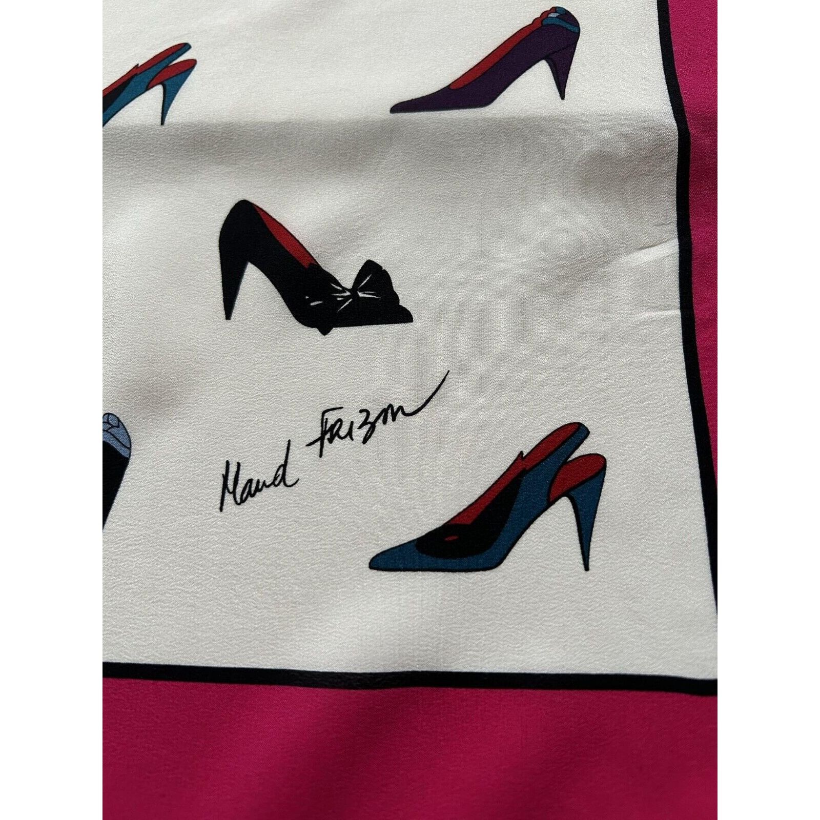 Other MAID FRIZON Ivory Shoes Print Scarf Silk 33.5"- 32.6” EX CD Size ONE SIZE - 5 Thumbnail