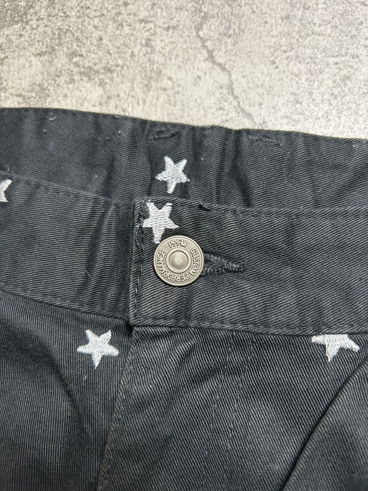 PPFM 2000s PPFM Star Motif Embordired Short Pants Size US 33 - 4 Thumbnail