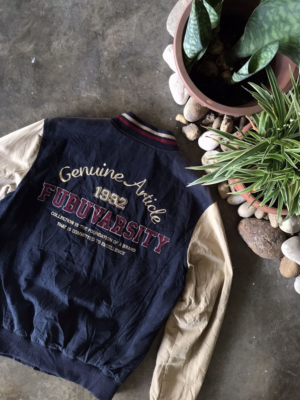 Fubu × Vintage Vintage Faded Fubu Varsity Genuine Article 1992 Size US M / EU 48-50 / 2 - 2 Thumbnail