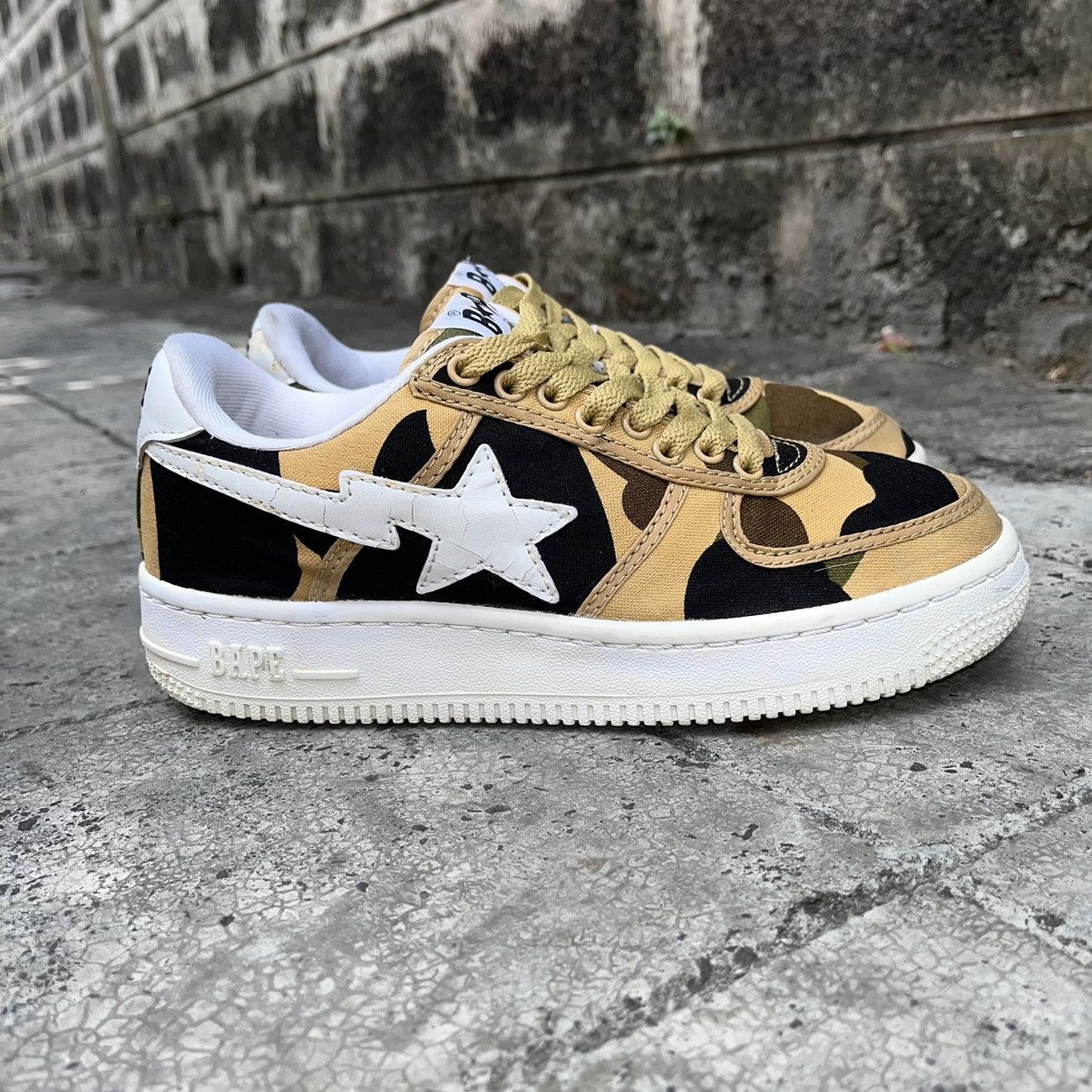 image of 1St Camo Bapesta Shoes in Yellow, Men's (Size 5.5)