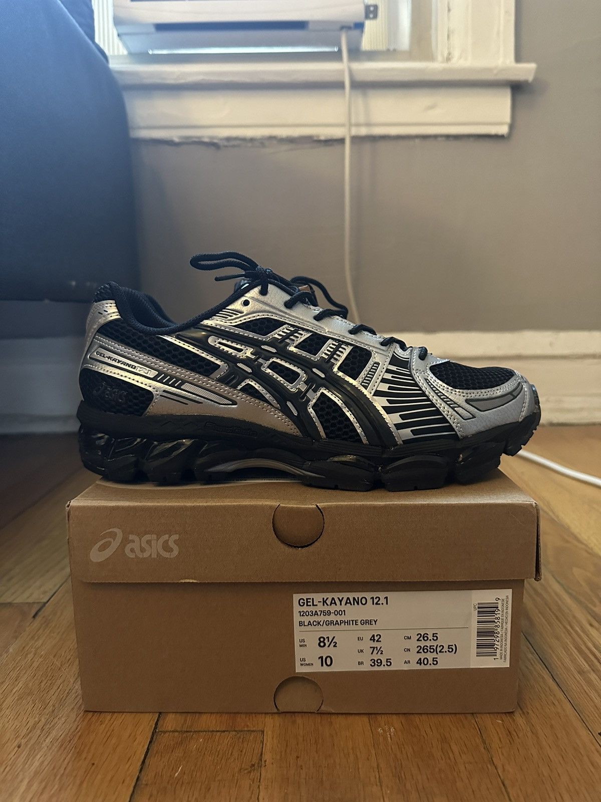 Asics Asics Gel Kayano 12.1 Black/Graphite Grey Size US 8.5 / EU 41-42 - 6 Thumbnail