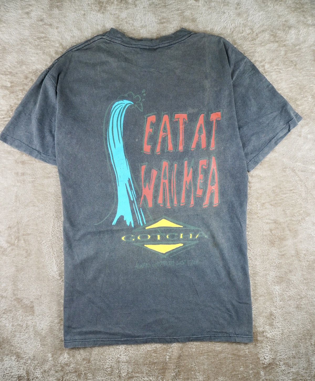 Gotcha Vtg Gotcha Eat At Waimea Sun Faded 90s surfboard Usa Made Size US M / EU 48-50 / 2 - 3 Thumbnail