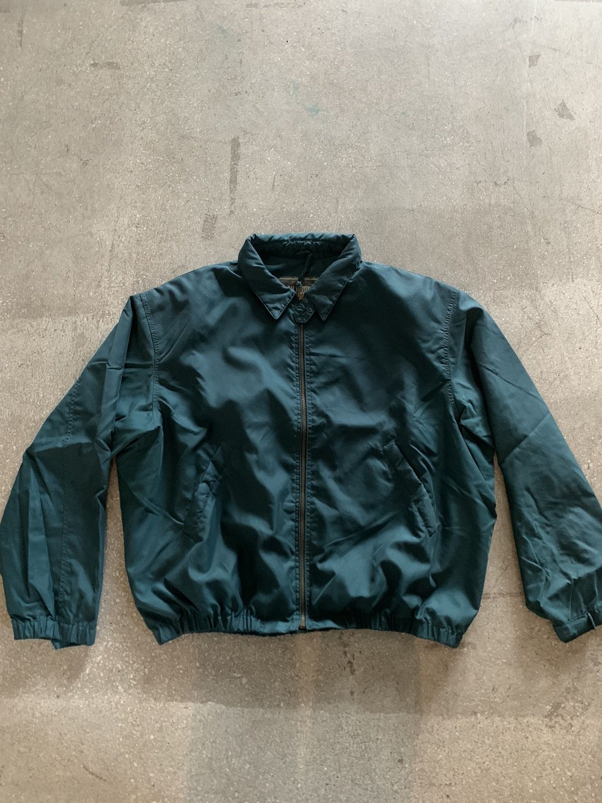 image of Urban Equipment x Vintage Zip Up Collared Jacket in Green, Men's (Size Large)