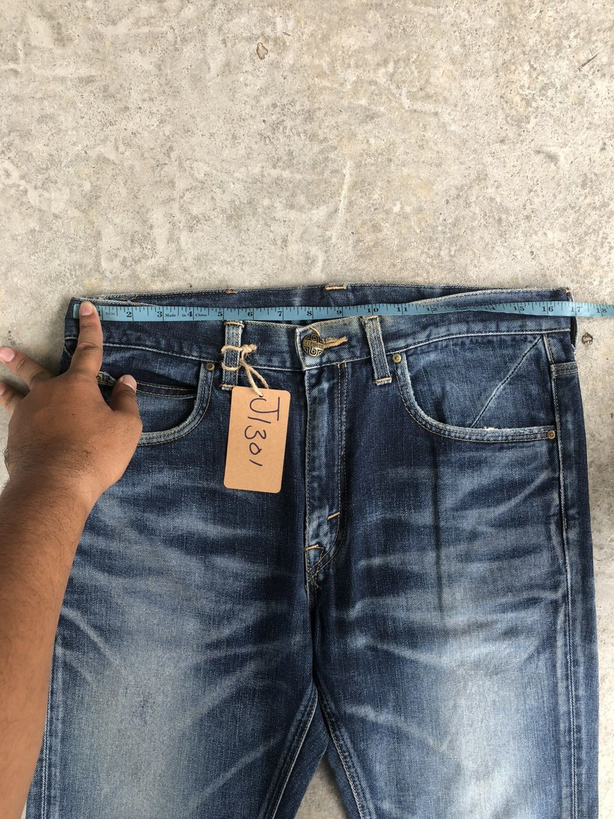 If Six Was Nine Japanese Lee Flared Jeans Distressed Denim Size US 33 - 23 Thumbnail