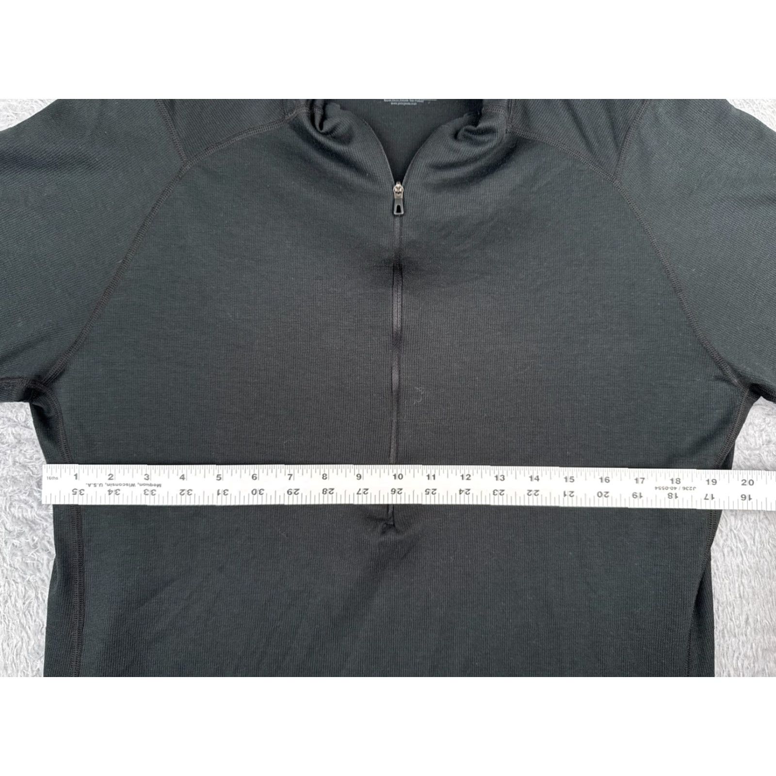 Patagonia Patagonia Shirt Men XL Black 1/4 Zip Polyester Long Sleeve Capilene 2 Nature All Seasons Lightweight Breathable Crew Neck Logo Mens Size US XL / EU 56 / 4 - 7 Thumbnail