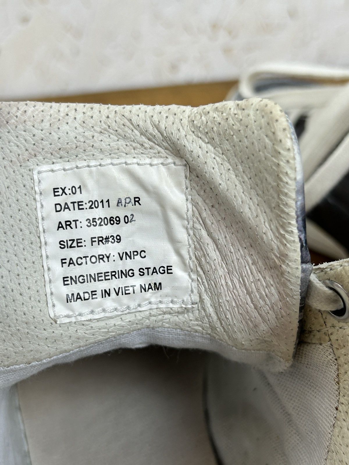 Alexander McQueen Alexander Mcqueen x Puma Ice Print 2011 Sneakers FR39 Size US 8 / IT 38 - 14 Thumbnail