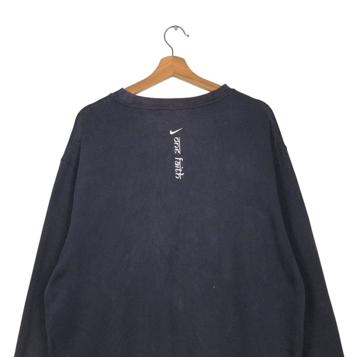 Nike 📌Vintage Sweatshirt Nike One Faith Full Moon Skyline Size US XL / EU 56 / 4 - 10 Thumbnail