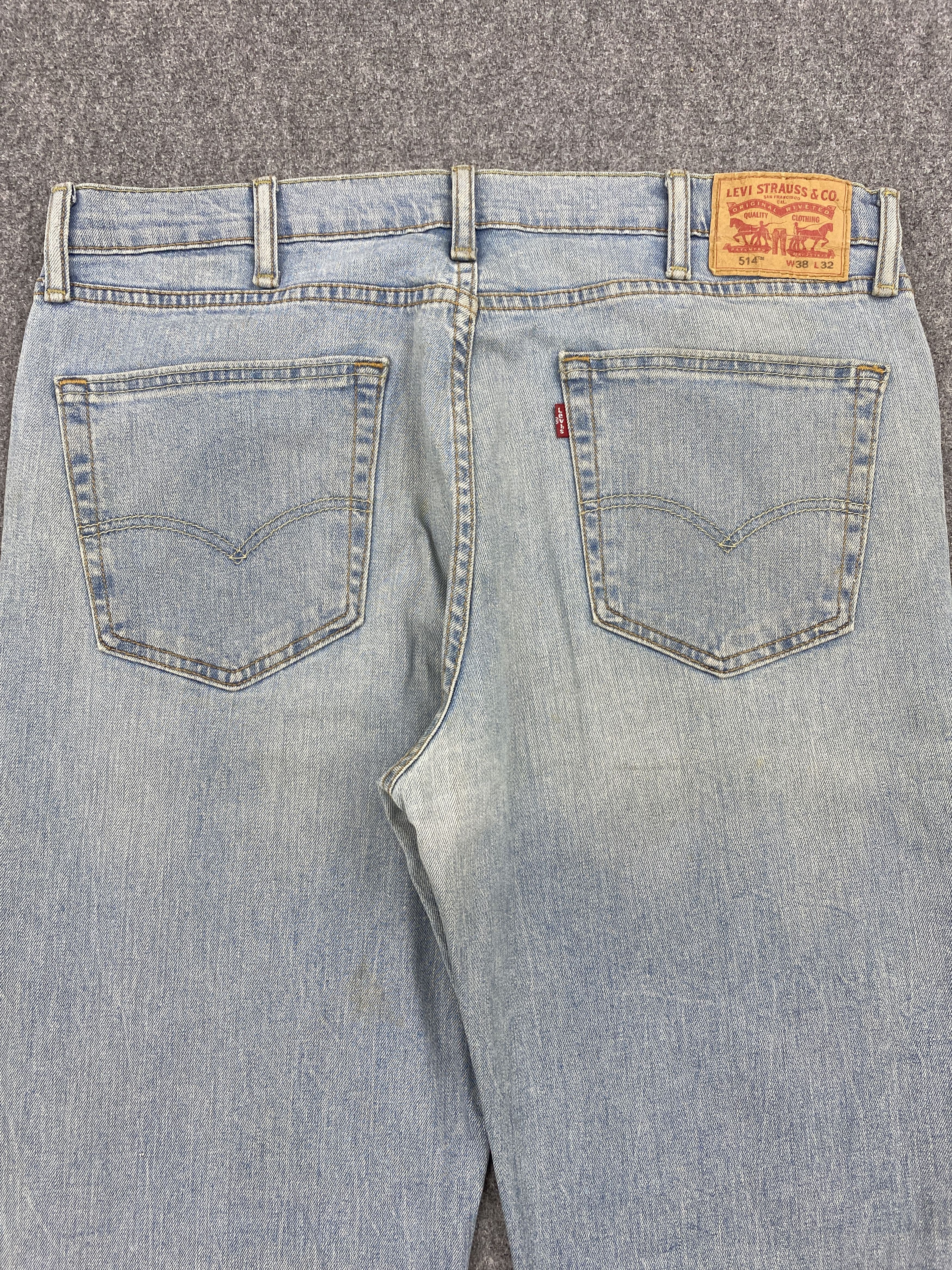 Levi's × Vintage Faded Blue Vintage Levis 514 Jeans Size US 37 - 4 Thumbnail