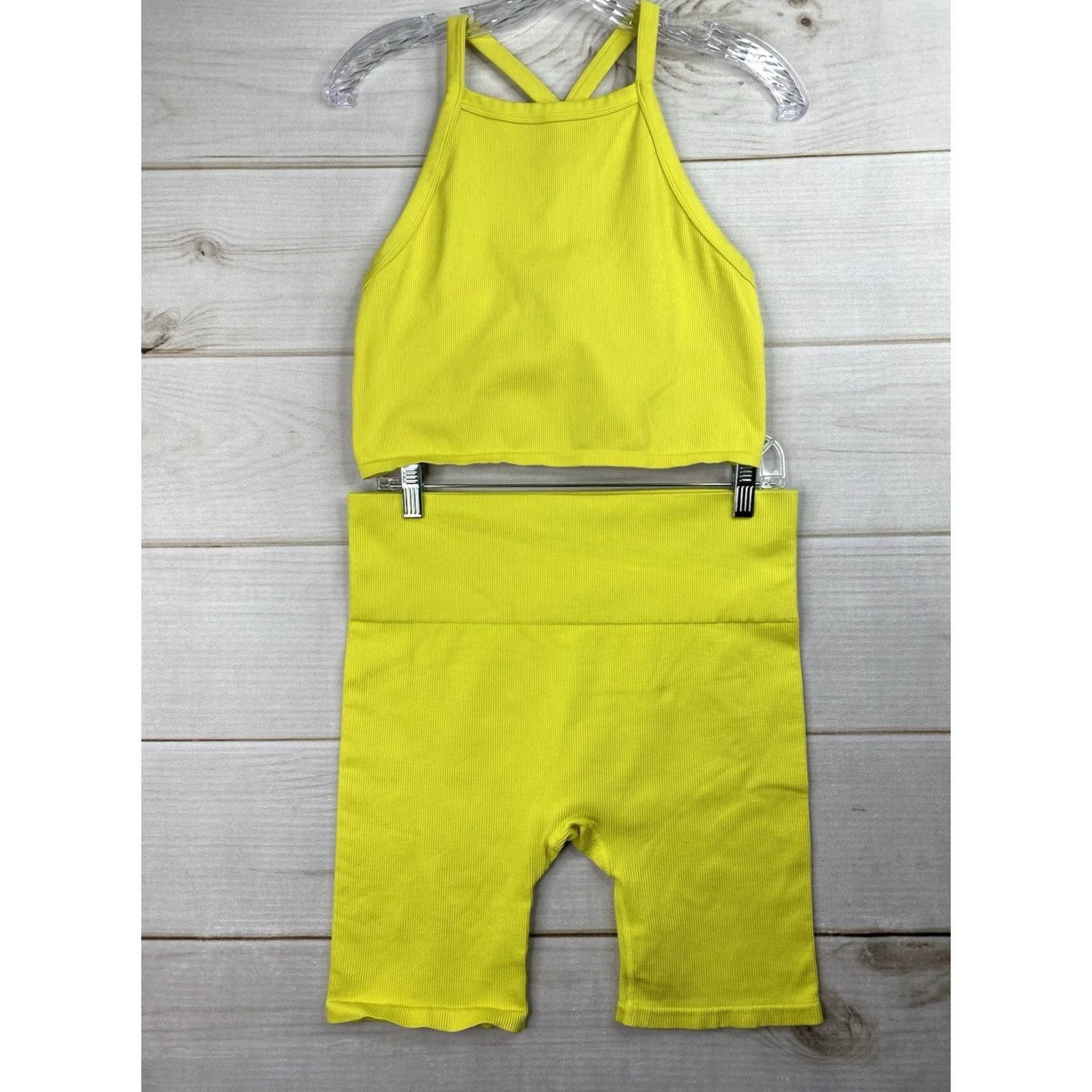 Vintage Wild Fable Yellow Crop Top Shorts XXL Workout Set Halter Ribbed Knit Gym Womens Size XXL / US 16-18 / IT 52-54 - 2 Thumbnail