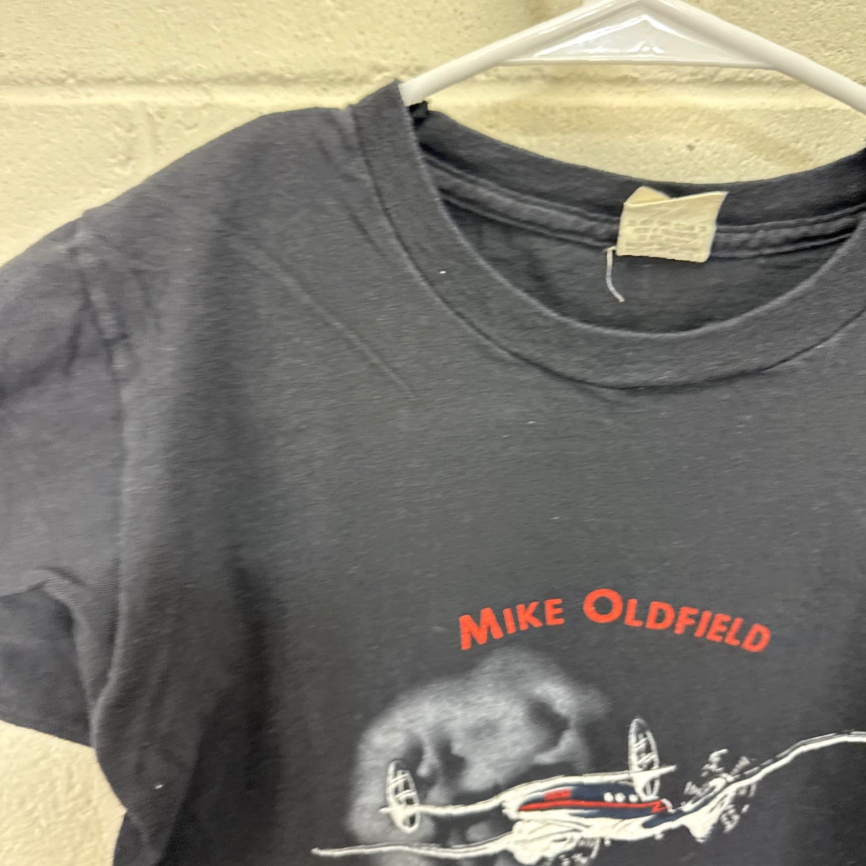 Vintage VINTAGE 1982 Mike Oldfield World Tour T-Shirt Black Size S Unisex Rockabilly Graphic Tee 1980s Small Size US S / EU 44-46 / 1 - 5 Thumbnail