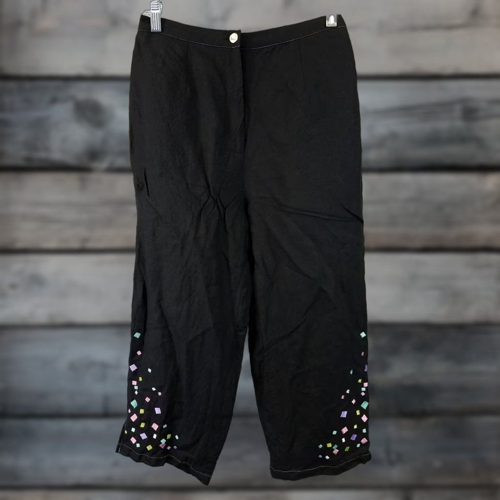 Bob Mackie VINTAGE Bob Mackie Wearable Art Capri Pants Sz Small Black Linen Embroidered Size 28" / US 6 / IT 42 - 1 Thumbnail