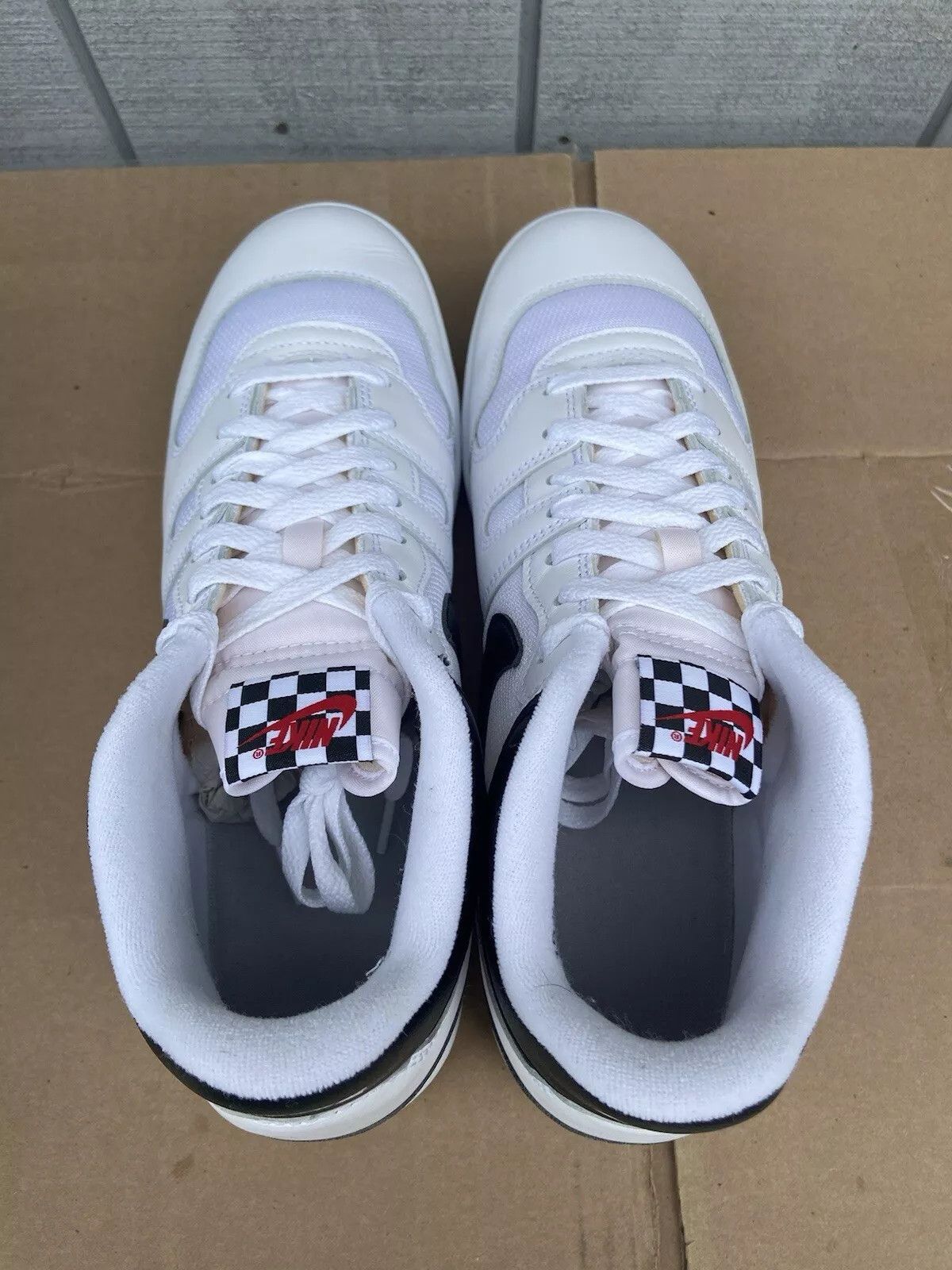 Nike Nike Mac Attack QS SP White Black US Men’s Size 12 Size US 12 / EU 45 - 4 Thumbnail