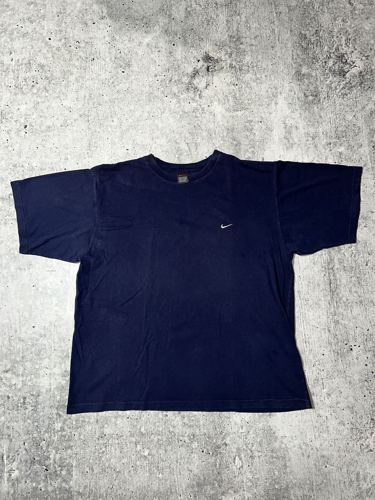Other Crazy Vintage 90s Boxy Nike Tee Size US XL / EU 56 / 4 - 1 Thumbnail