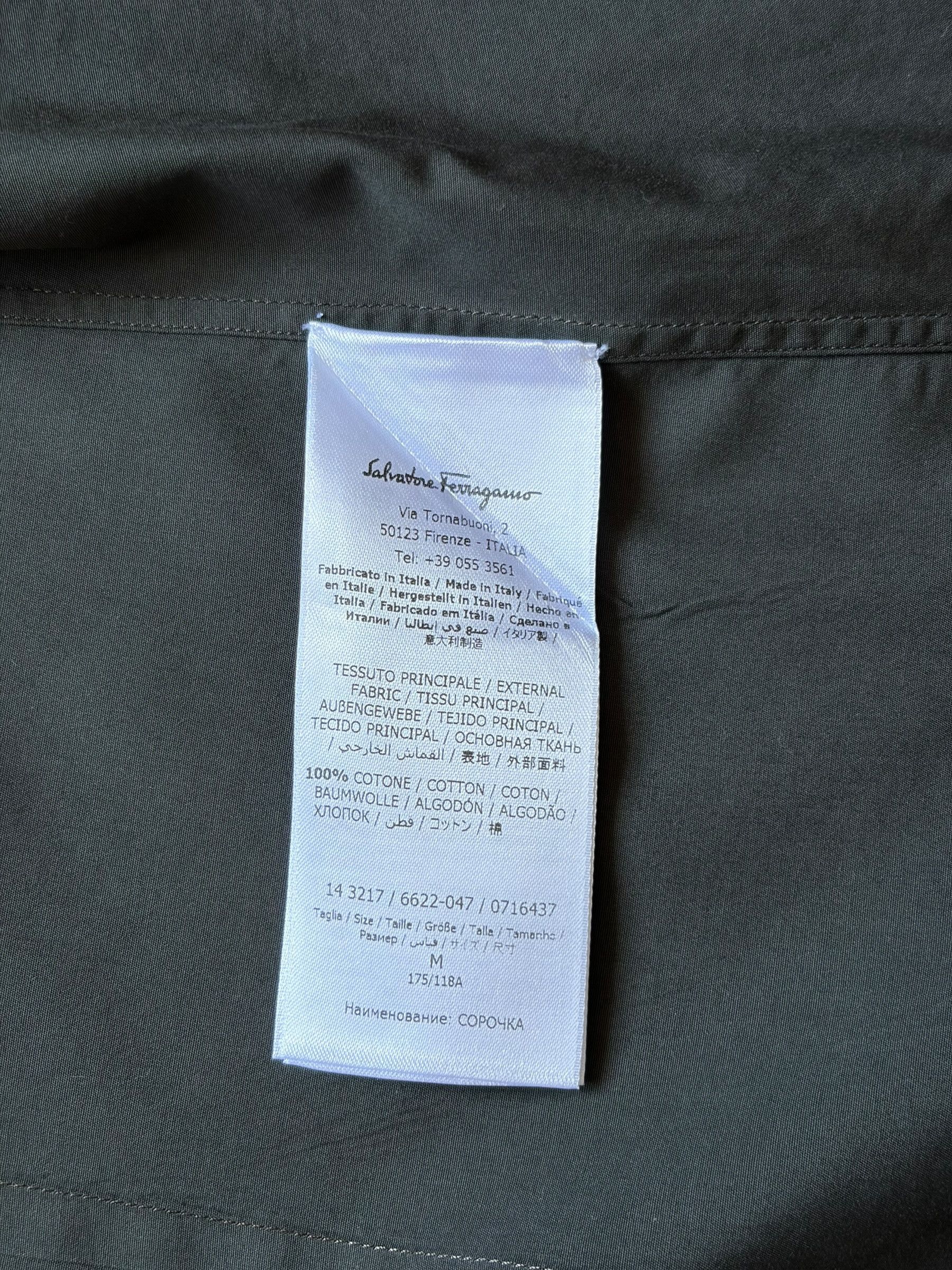 Salvatore Ferragamo Salvatore Ferragamo Dark Grey Logo Button Up Shirt Size US M / EU 48-50 / 2 - 6 Thumbnail