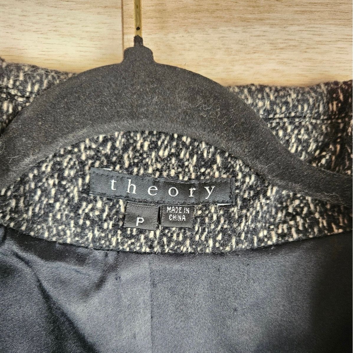 Theory Theory Wool Silk Angora Blend Black White Coat Size P XS/S Size XS / US 0-2 / IT 36-38 - 4 Thumbnail