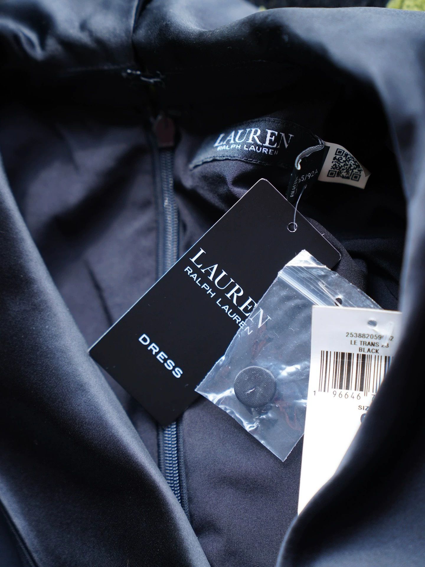 Polo Ralph Lauren Ralph Lauren Black Label Deep V Black Suit Dress US6 Size M / US 6-8 / IT 42-44 - 7 Thumbnail