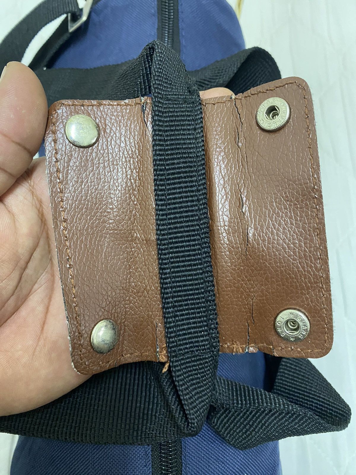 NE-NET HYPEBEAST MINI DUFFLE BAG