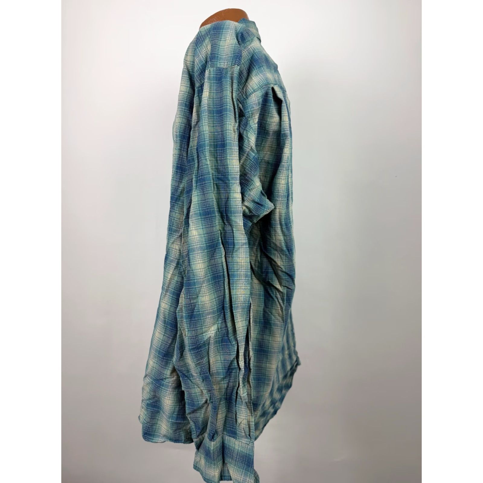 Dockers VINTAGE Dockers Indigo 90s Button-Up Shirt Men XL Blue Plaid Oversized Cotton - Casual, Business, Travel Mens Size US XL / EU 56 / 4 - 7 Thumbnail