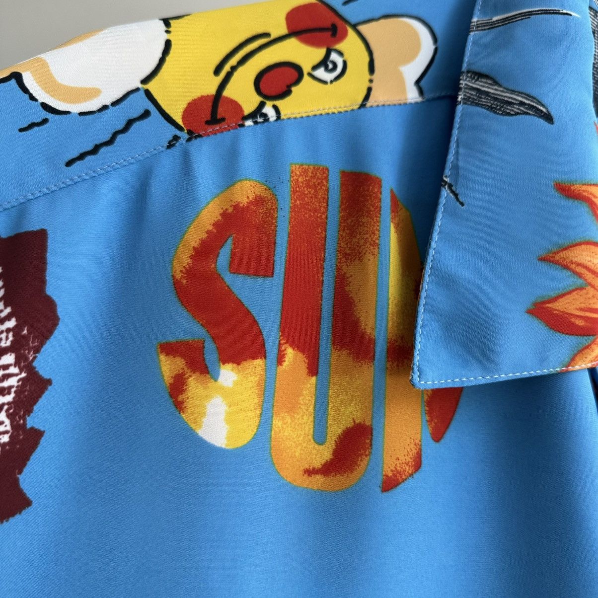 Moschino Rare Vintage 90s Moschino Jeans Sun Print Short Sleeve Shirt Size US M / EU 48-50 / 2 - 15 Thumbnail