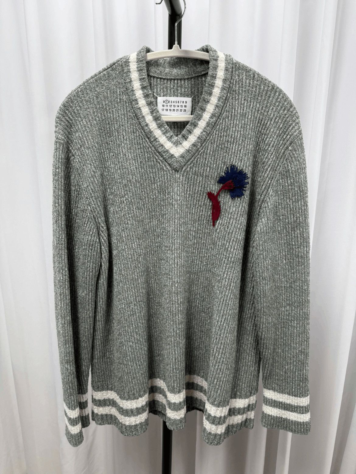 Maison Margiela Maison Margiela Patches Oversized Knitwear Sweaters Size US S / EU 44-46 / 1 - 1 Thumbnail