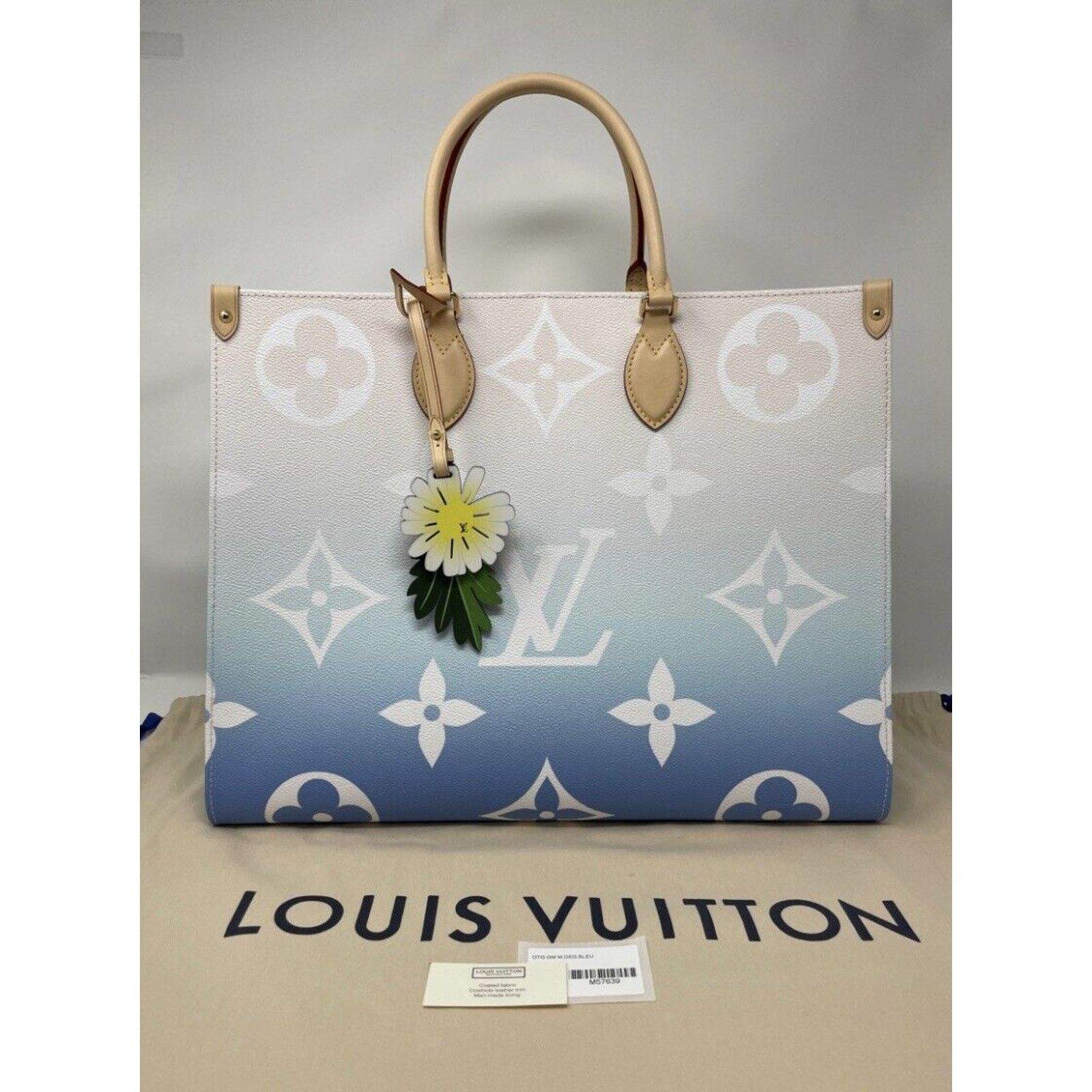 Louis Vuitton Louis Vuitton OnTheGo Tote By The Pool Monogram Giant GM BLU Size ONE SIZE - 3 Thumbnail