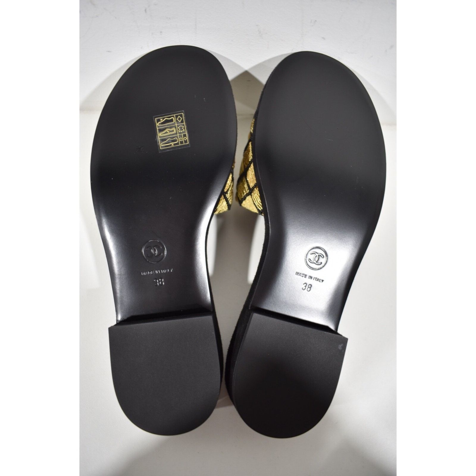 Chanel Chanel 21A Gold Black Pearl Embroidery Beaded CC Logo Size US 8 / IT 38 - 12 Thumbnail