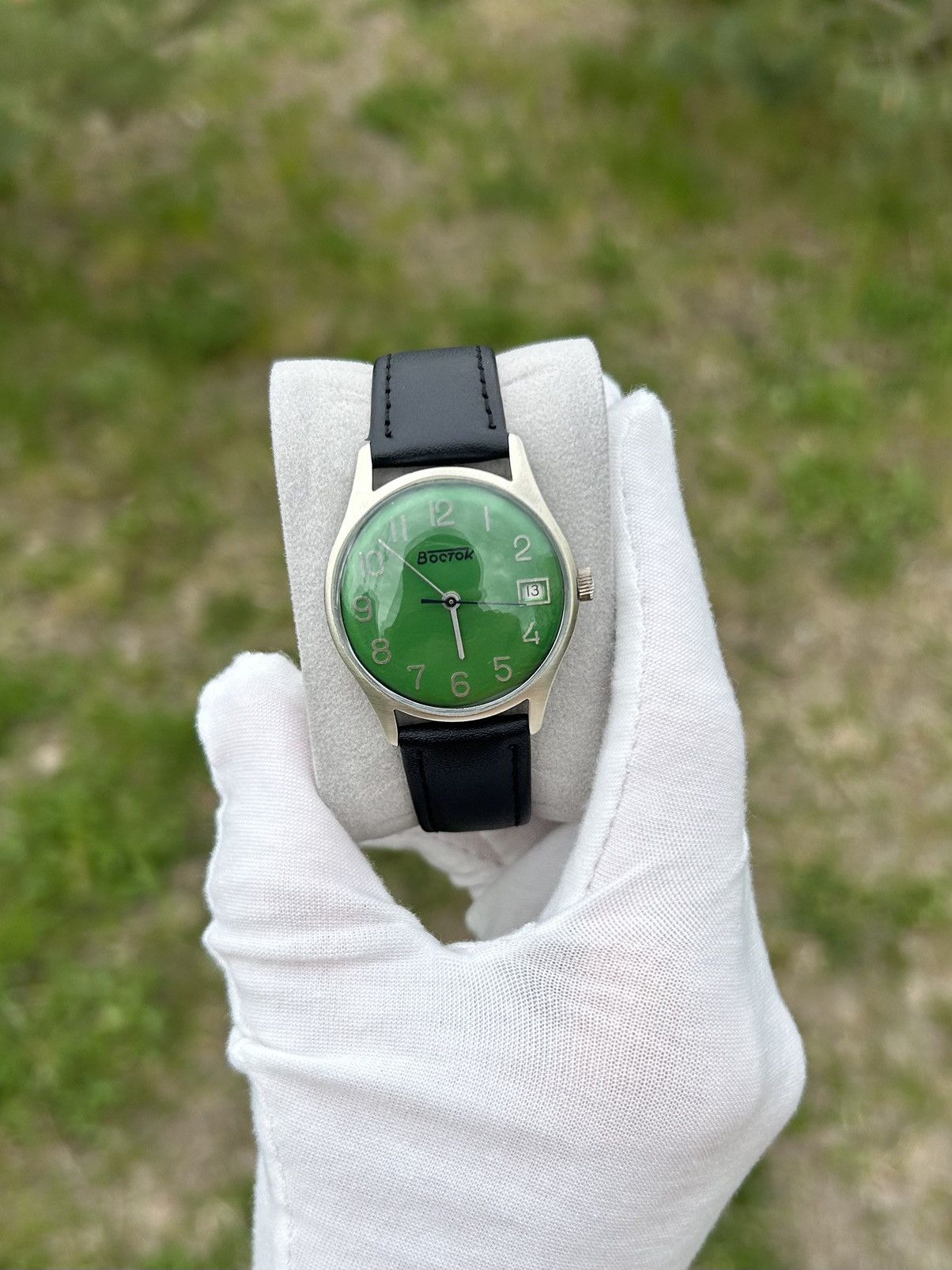 Vintage Vintage Watch Vostok USSR Soviet Mechanical Wristwatch 1980s Size ONE SIZE - 1 Thumbnail
