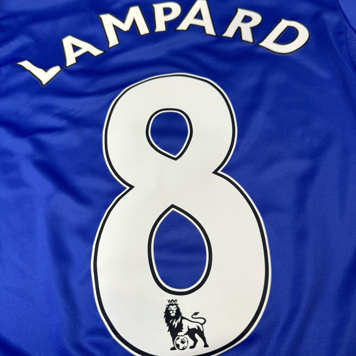 Chelsea Soccer Chelsea 13/14 home shirt #8 Lampard Size US S / EU 44-46 / 1 - 8 Thumbnail