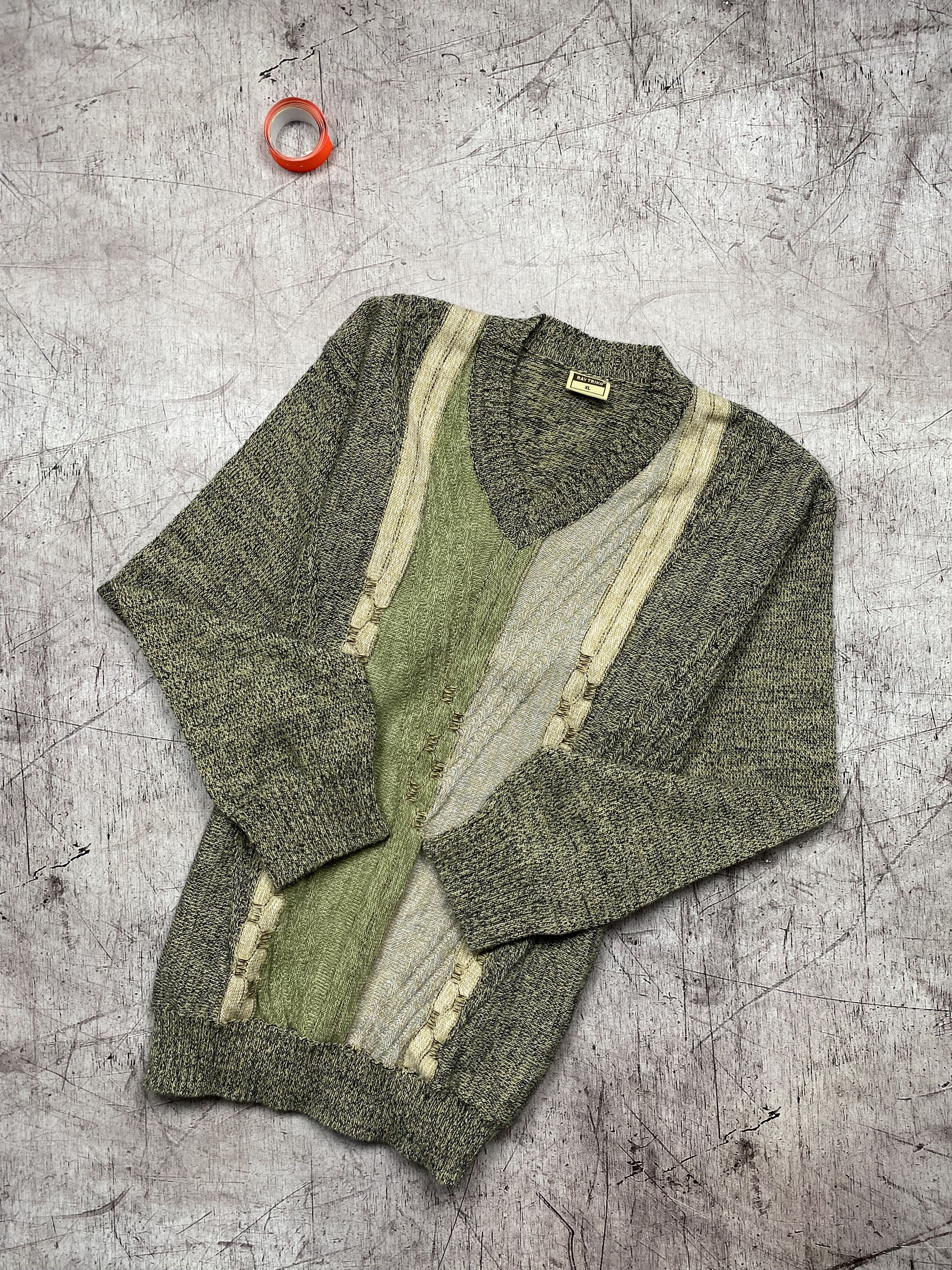 Vintage Vintage 90s Mens Coogi Style Textured Biggie Sweater Size US XL / EU 56 / 4 - 1 Thumbnail