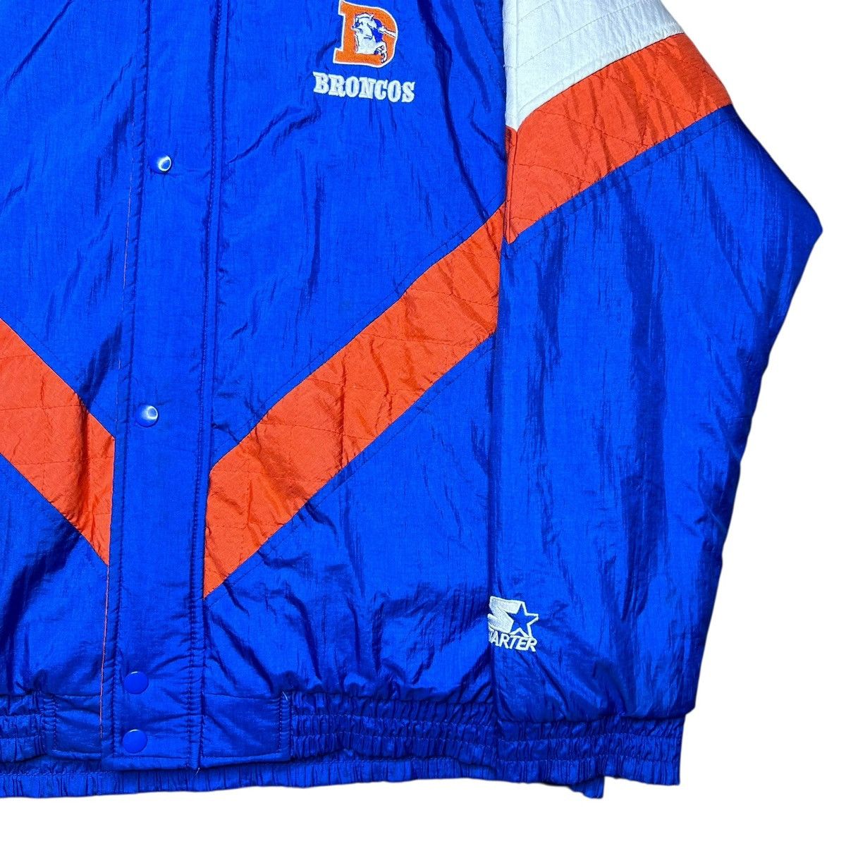 Starter Vintage 1990s NFL Denver Broncos Starter Blue Puffer Jacket Size US L / EU 52-54 / 3 - 18 Thumbnail