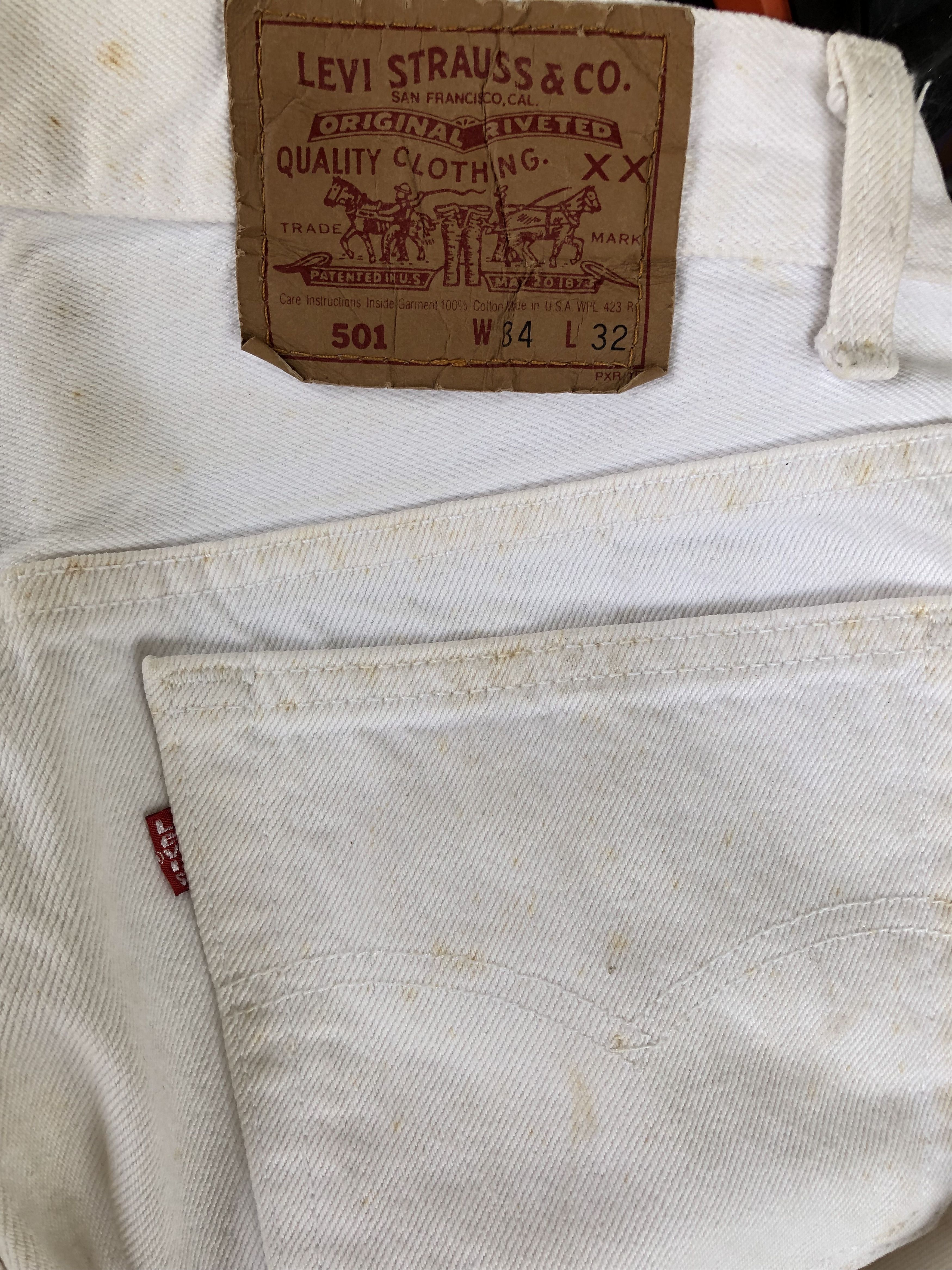 Levi's Vintage Clothing Vintage Distressed Worn Levis 501 White Jeans Size US 33 - 9 Thumbnail