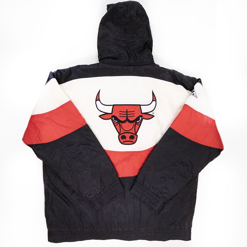 Apex One Vintage 90s Apex One Chicago Bulls NBA Puffer Jacket L Size US L / EU 52-54 / 3 - 2 Thumbnail