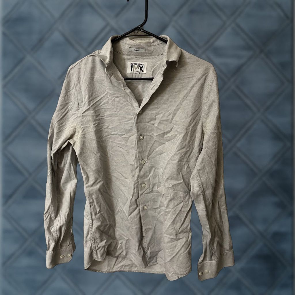 Express EXPRESS Slim Button-Up Shirt Men's Size Small Gray Solid Long Sleeve Size US S / EU 44-46 / 1 - 1 Thumbnail