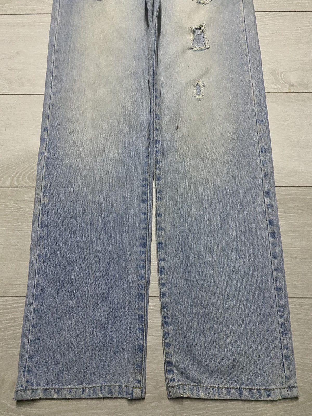 Vintage Vintage Japanese Brand Faded Light Wash Loose Jeans Size US 30 / EU 46 - 5 Thumbnail