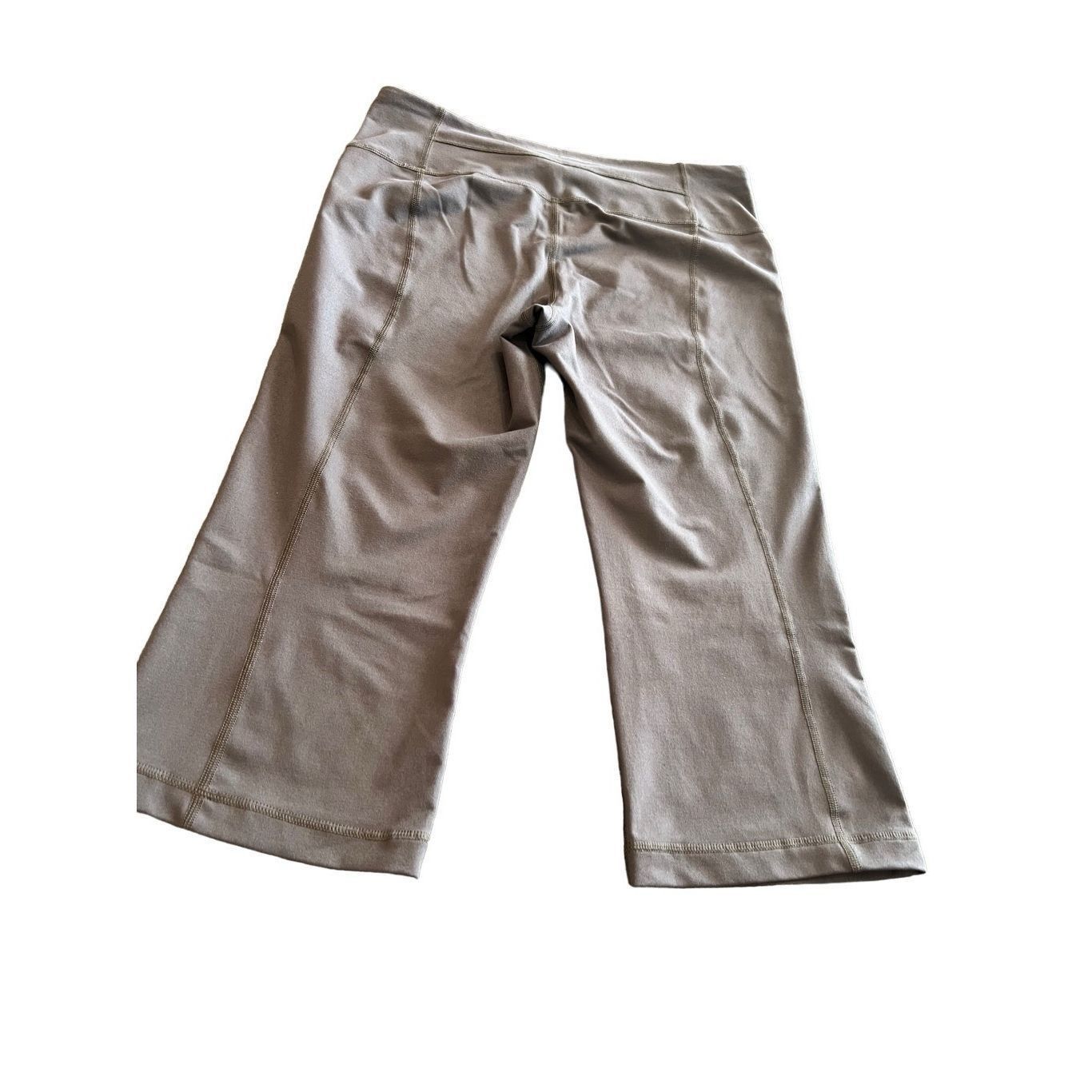 Under Armour UNDER ARMOUR capri athletic Pants size Medium Size 32" / US 10 / IT 46 - 2 Thumbnail