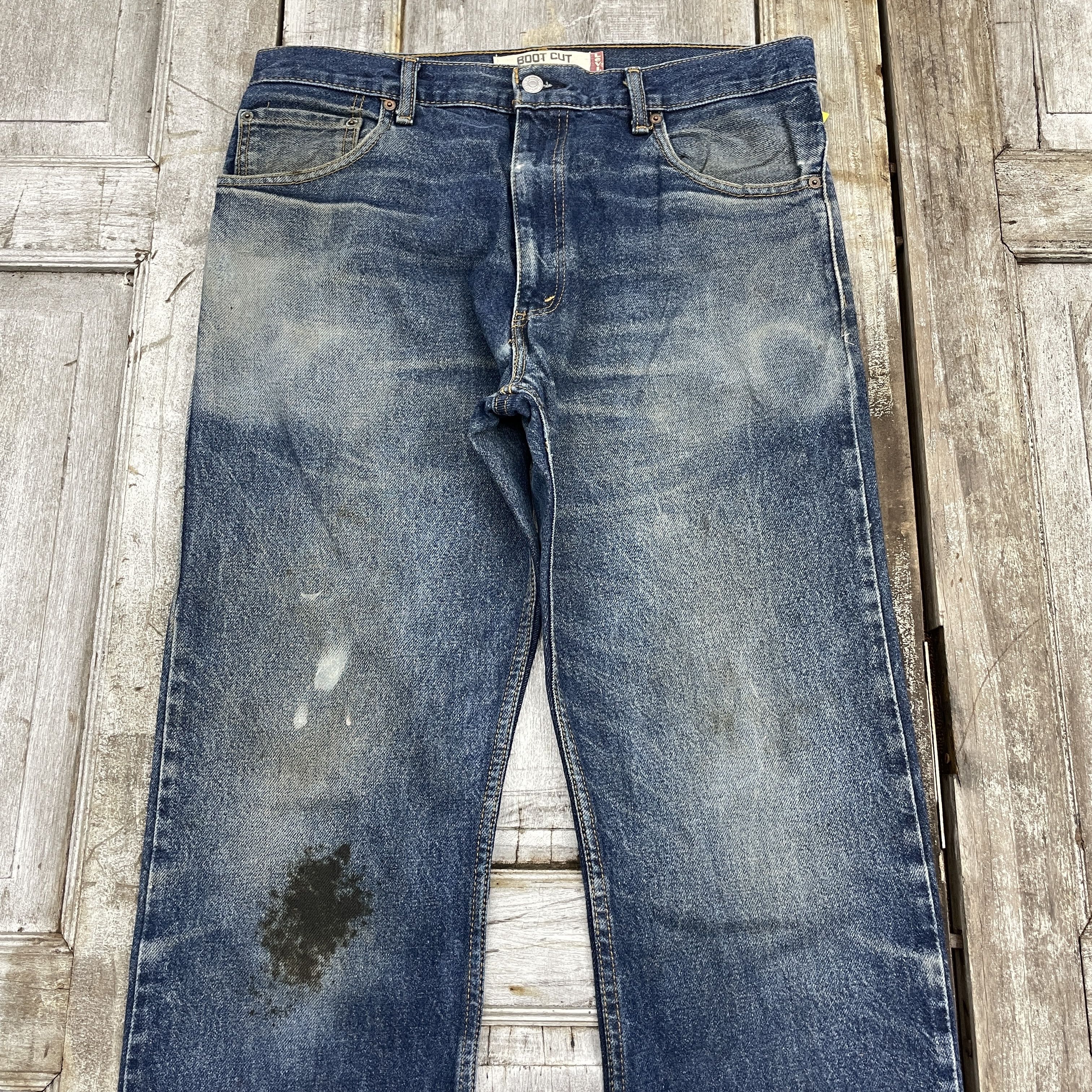 Levi's Vintage Levi's 517 Faded Boot Cut Jeans - WC324 Size US 34 / EU 50 - 6 Thumbnail