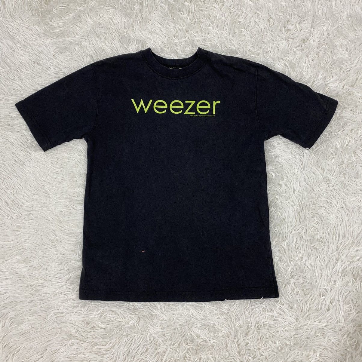 Band Tees Vintage Y2K weezer rock band Size US M / EU 48-50 / 2 - 1 Thumbnail