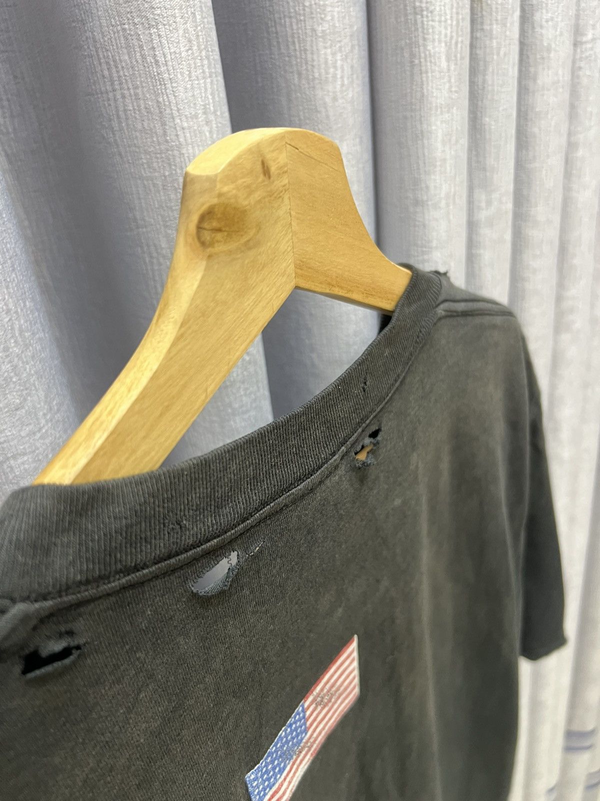 Vintage 90s THRASHED FADED US ARMY DISTRESSED TEE Size US XL / EU 56 / 4 - 9 Thumbnail