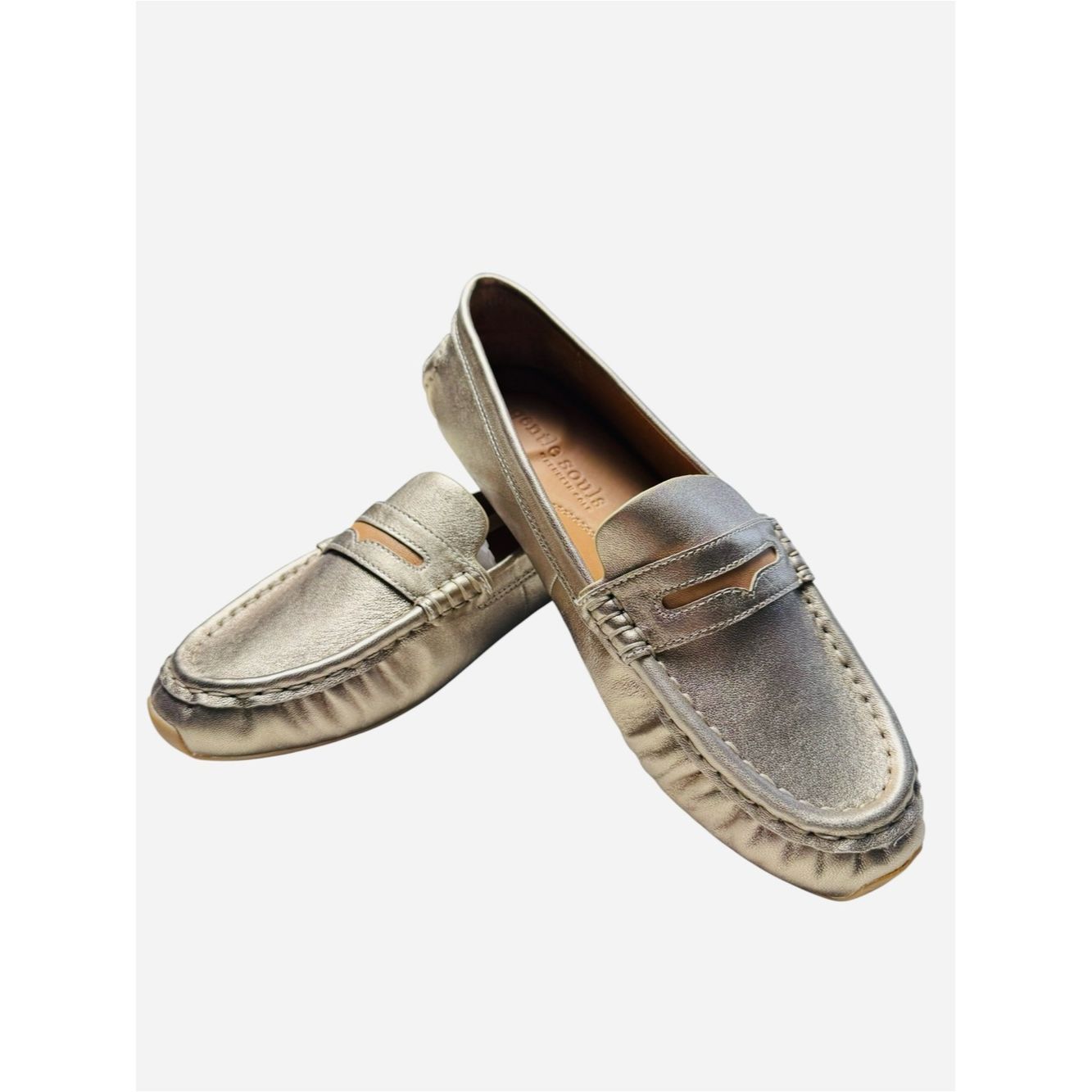 Gentle Souls NWT New $189 Gentle Souls by Kenneth Cole Madison Loafer Fl Size US 9 / IT 39 - 2 Thumbnail