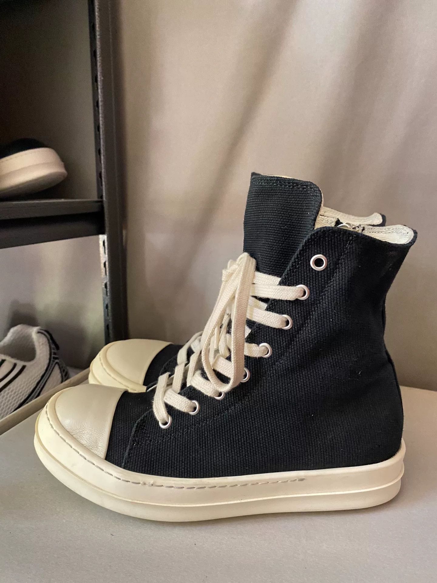 Rick Owens Rick Owens Canvas High-Top Sneakers Size US 6 / IT 36 - 1 Thumbnail