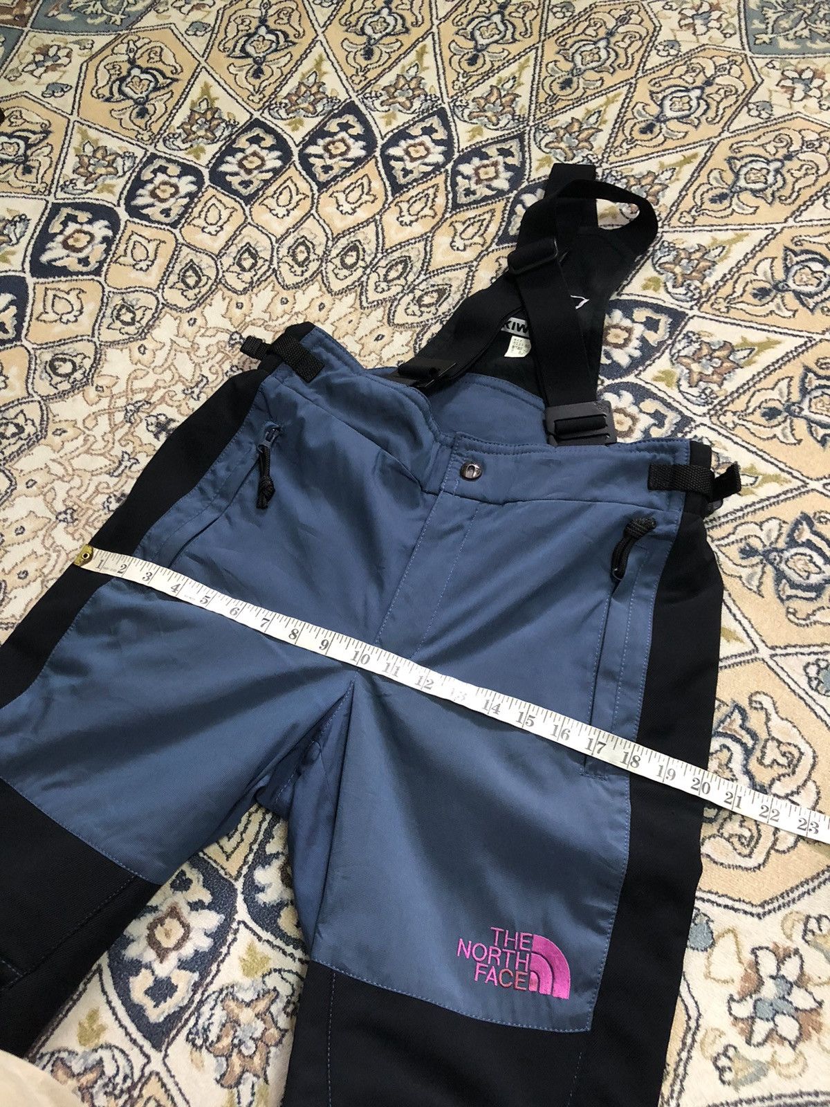 The North Face Vintage The North Face Mogul Skiwear Jumpsuit/Pants Size 30" / US 8 / IT 44 - 25 Thumbnail