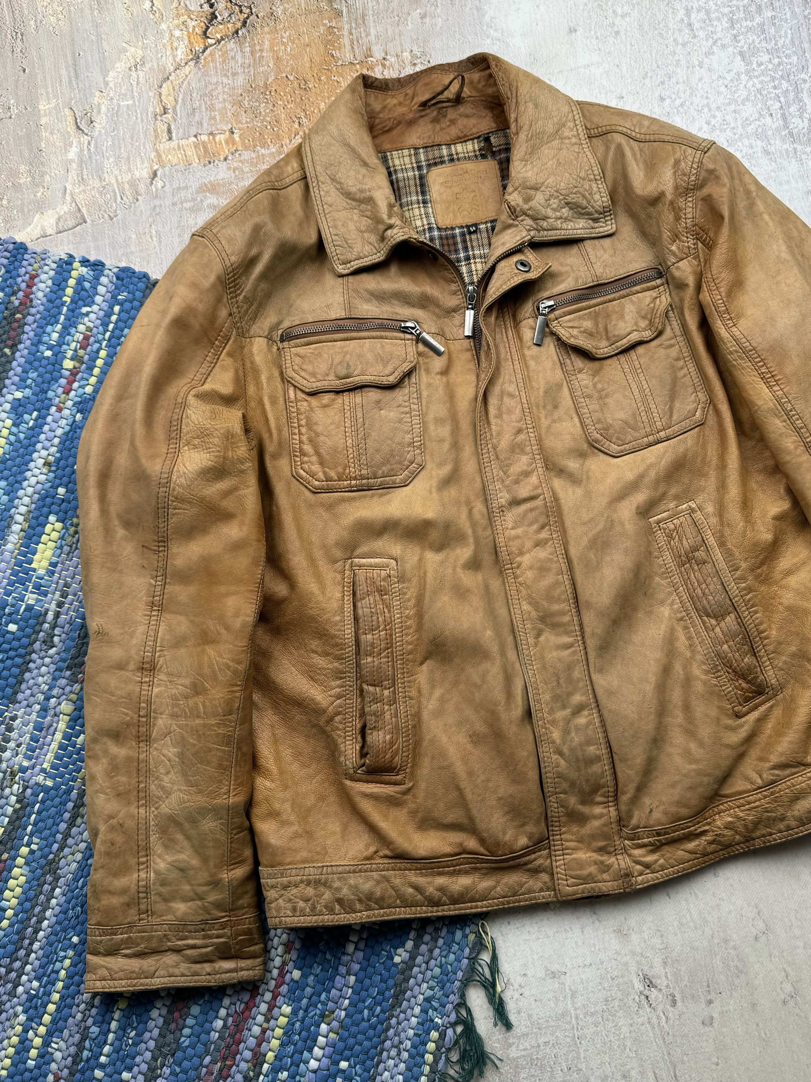 Vintage Vintage Faded Leather Jacket A517(285)D15 Size US XL / EU 56 / 4 - 2 Thumbnail