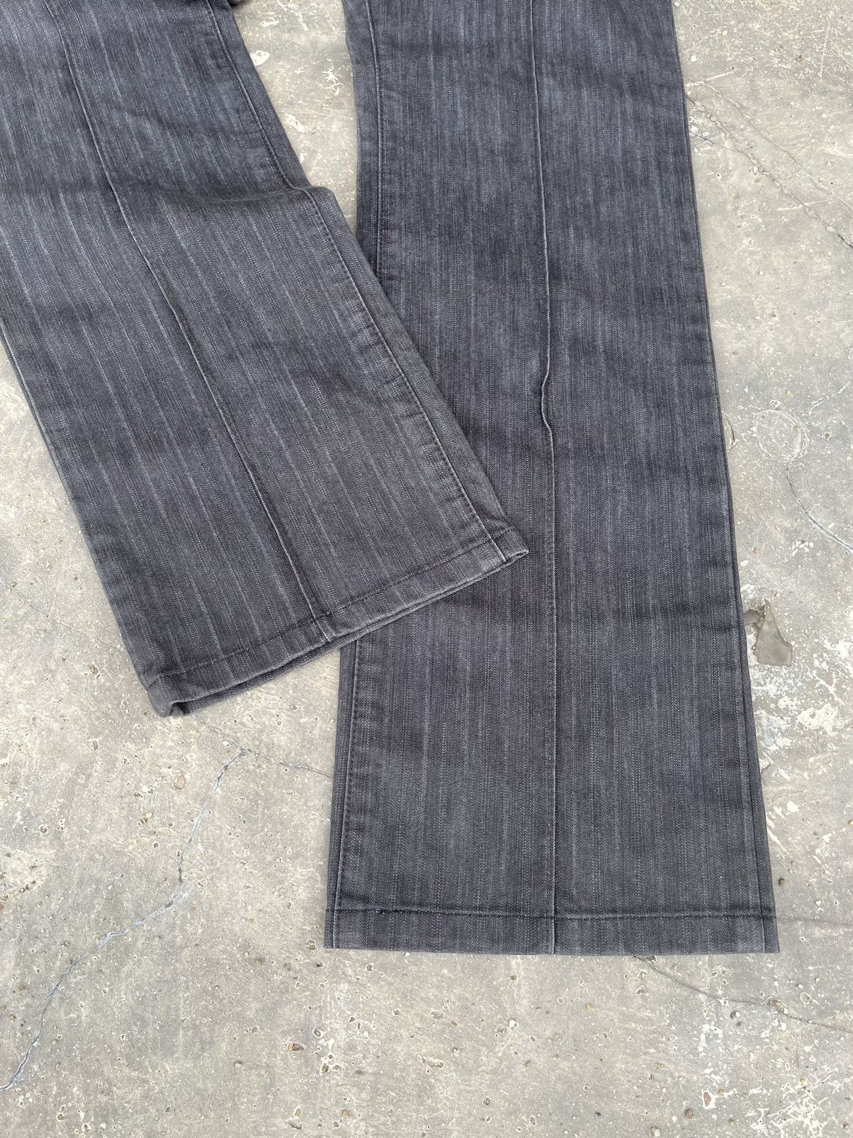If Six Was Nine × Le Grande Bleu (L.G.B.) × semanticdesign Semantic Design Flare Jeans Black Size 30 Size US 30 / EU 46 - 7 Thumbnail