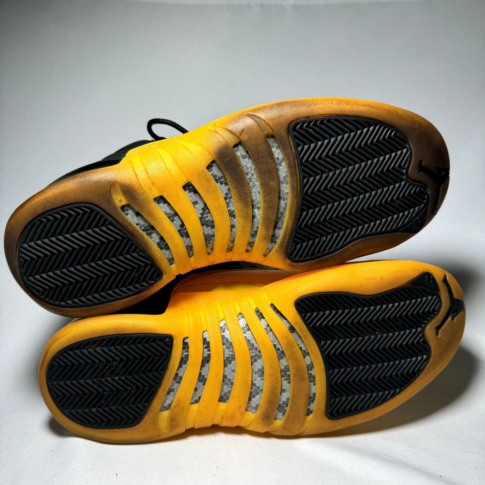 Jordan Brand × Nike Size 9.5 - Nike Air Jordan 12 Retro University Gold Men's Size US 9.5 / EU 42-43 - 6 Thumbnail