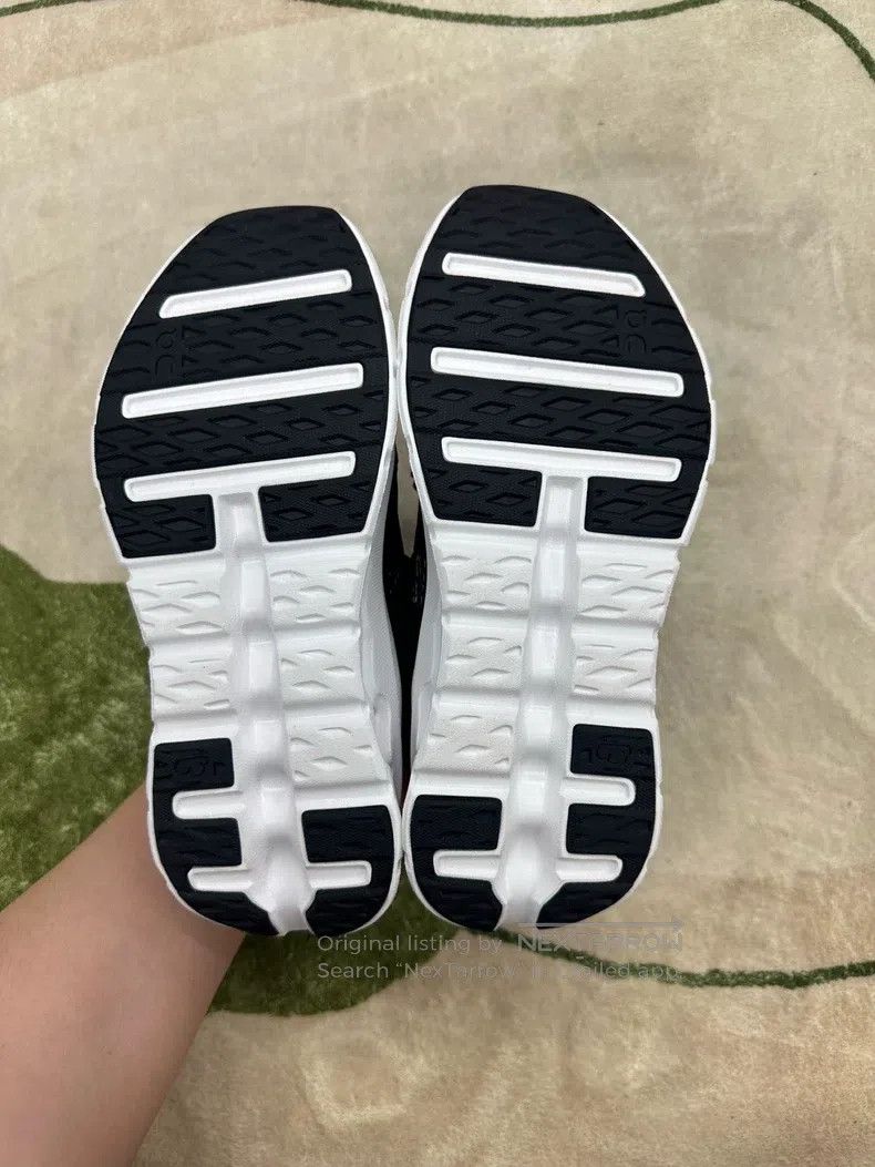 Loewe Loewe Black and white sports shoes Size US 6.5 / IT 36.5 - 5 Thumbnail
