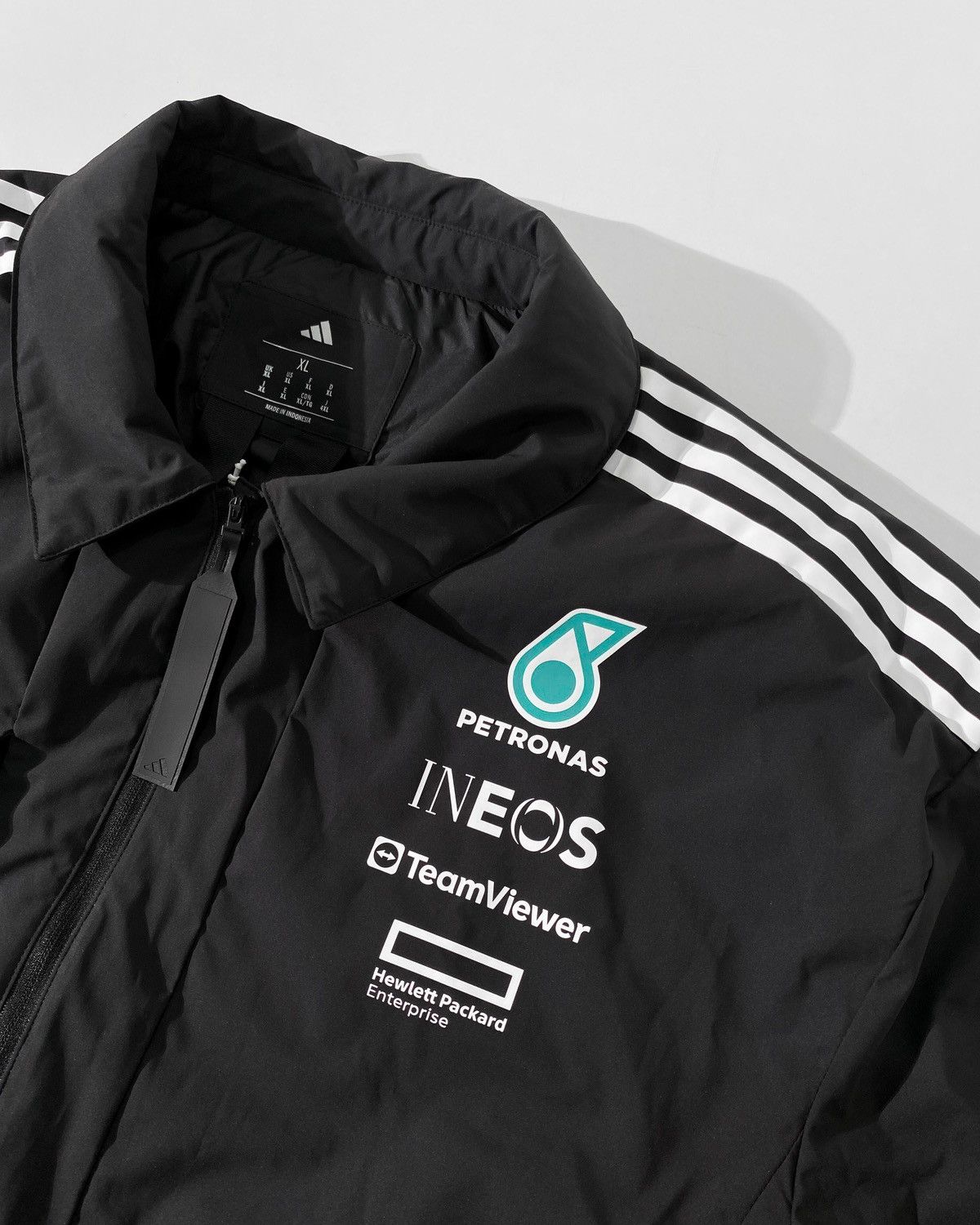 Adidas ADIDAS X MERCEDES AMG PETRONAS F1 Size US XL / EU 56 / 4 - 5 Thumbnail
