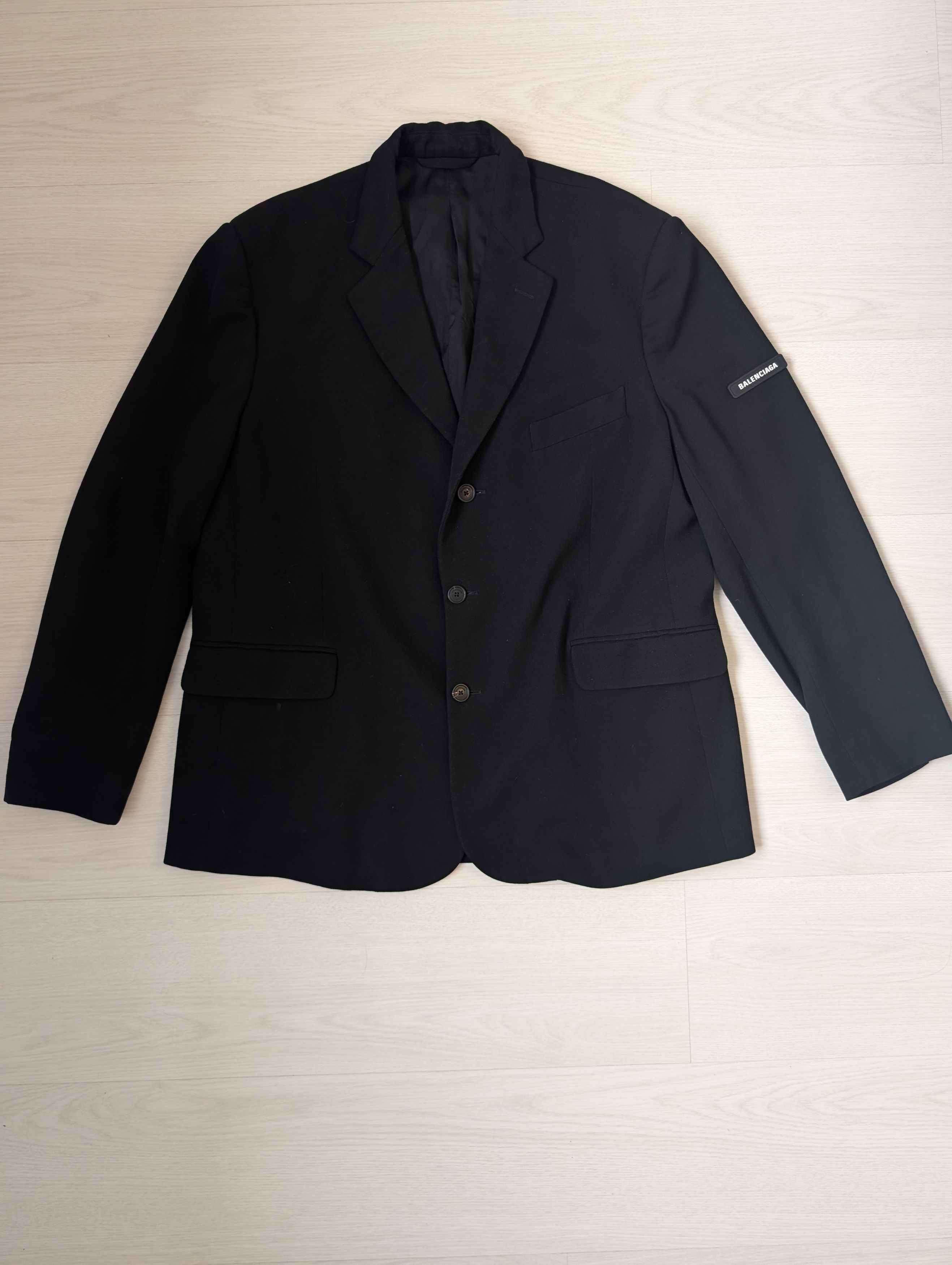 Balenciaga balenciaga black blazer Size 38R - 1 Thumbnail
